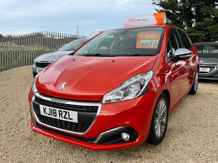 PEUGEOT 208 1.2 PureTech Allure
